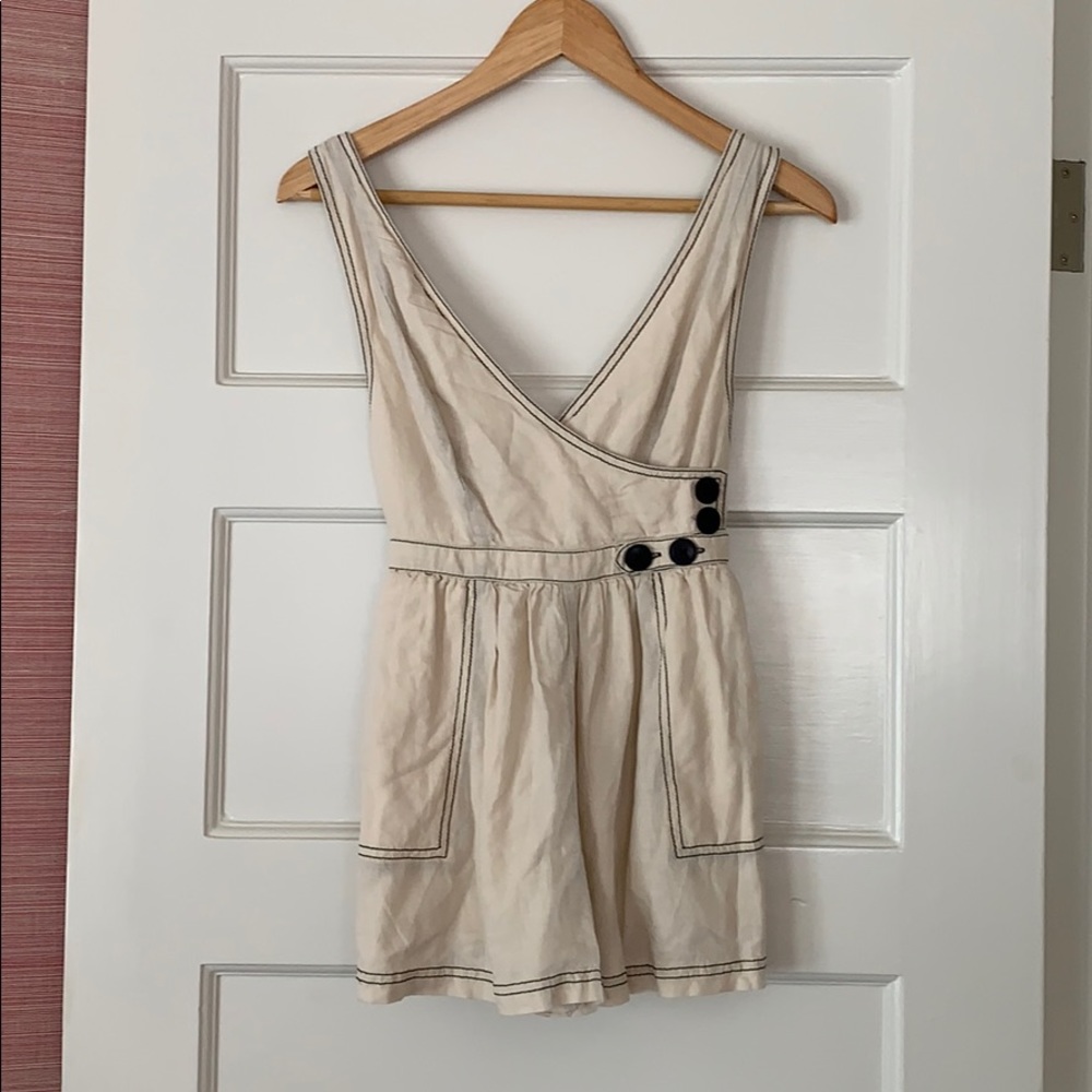 Urban Outfitters romper xs - Picture 1 of 4